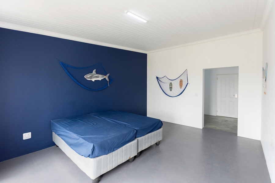 7 Bedroom Property for Sale in Jacobsbaai Western Cape